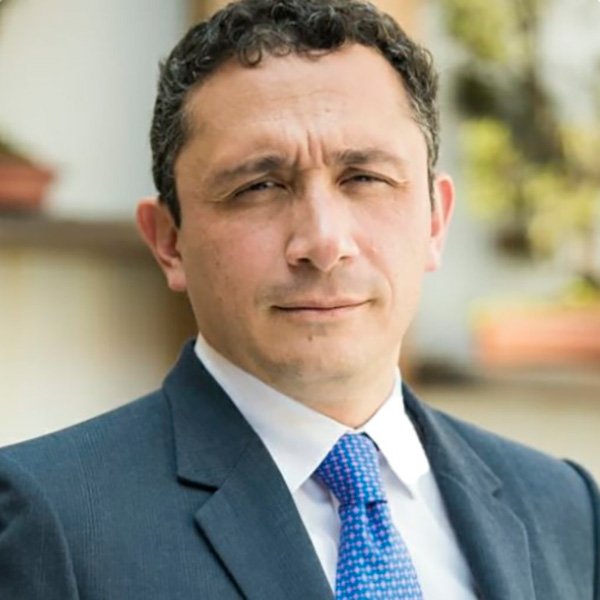 Sergio A Medina